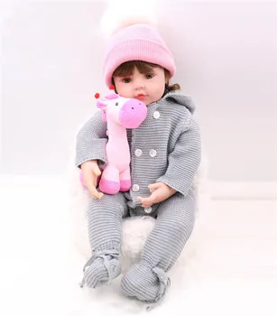 60 см Реалистична Кукла Реборн Ръчно изработени от мека Силиконова Тъкан Кукли на Цялото Тяло Bebe Reborn Новородено Момиченце С една плюшена играчка за бебе за подарък