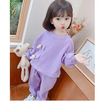 Комплект за момичета, пролетно облекло 2023 г., нов, топ, панталон, костюм от 2 теми, корея, модни детски дрехи, комплекти за ежедневни блузи с сладка кукла-мече