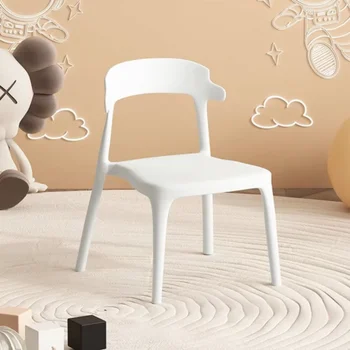 Пластмасови мобилни трапезни столове Акцент игрална зала Детско столче Дизайнерски бели ресторант шезлонги Salle Manger Мебели за дома